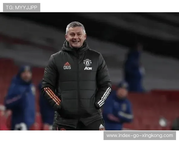 冬窗放话：若不卖出大牌将不会引进滕哈赫